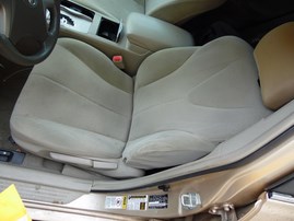 2010 TOYOTA CAMRY LE 4DR GOLD 2.5 AT Z19575